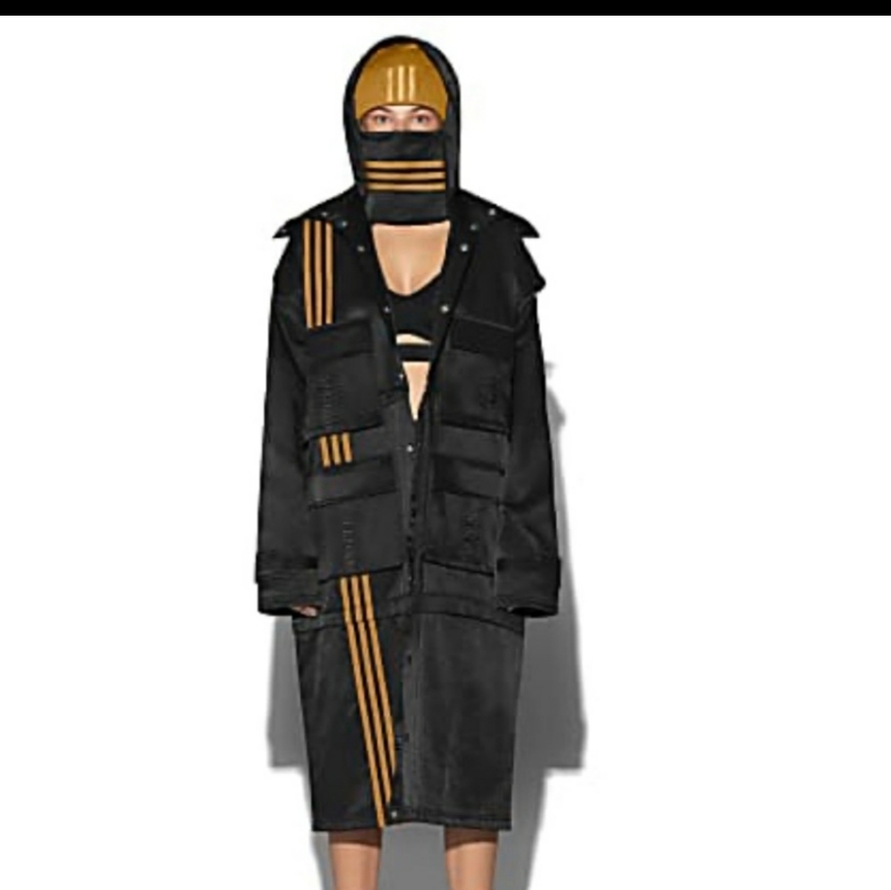 💫IVY PARK GENDER NEUTRAL CONVERTIBLE JACKET